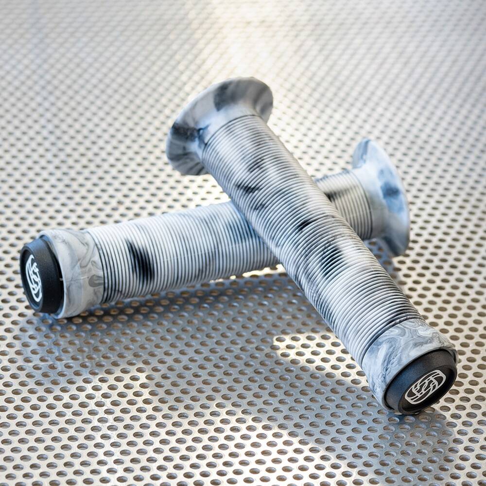 Matt Jones Gusset Sleeper Flanged Grips